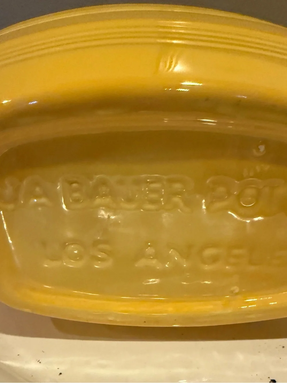 MINT Vintage 1930s J.A. Bauer Pottery Monterey Ice Lip Pitcher Yellow